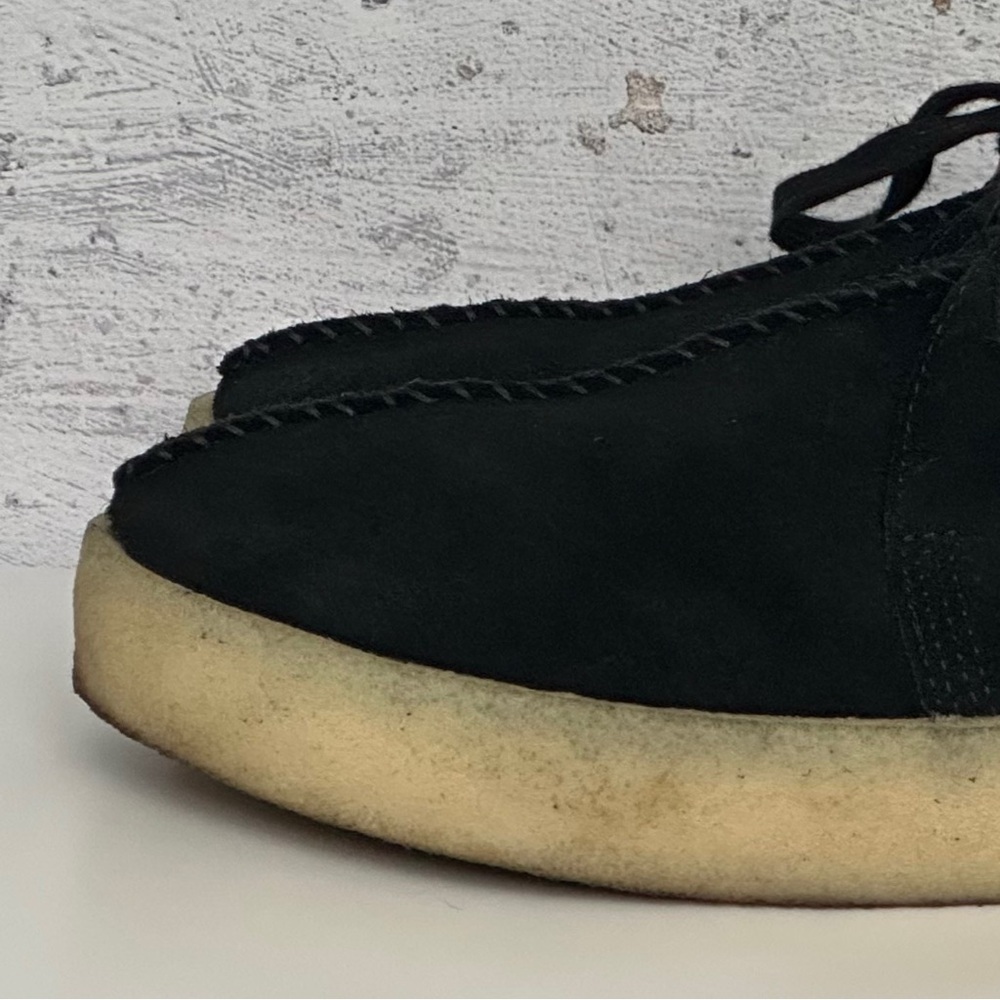 CLARKS ORIGINALS Trek Cup Suede - Black - Picture 2 of 11